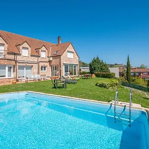  Hotel Bista Eder & Spain